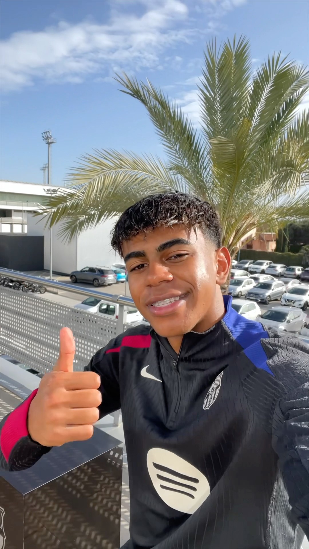 Lamine Yamal wants to wish you a MERRY CHRISTMAS ?#fcbarcelona #shorts #lamineyamal